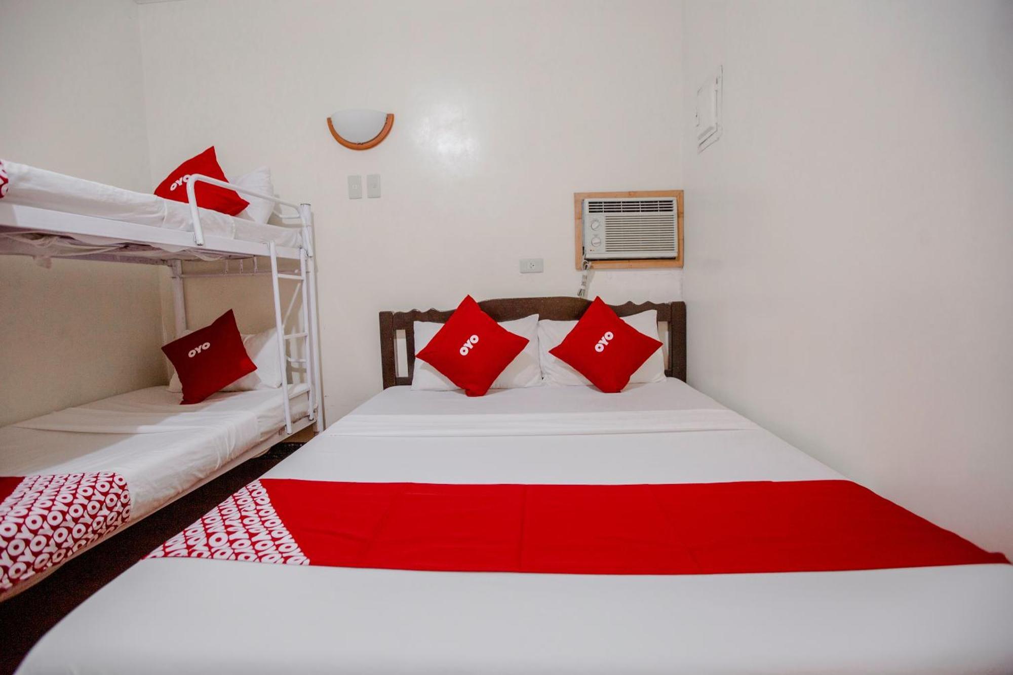 Oyo 741 Sierra Travellers Inn Tagaytay City Екстер'єр фото